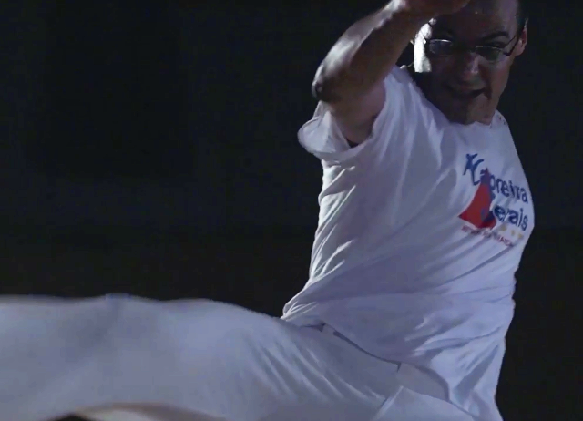 モイゼス・カルヴァーリョ教授|KUFS PEOPLE|京都外国語大学・京都外国語短期大学